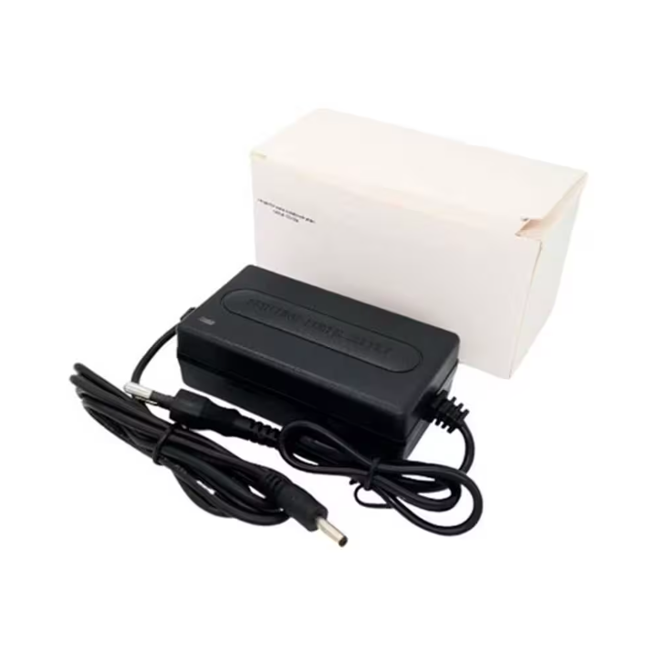 Cargador De Notebook Para Plan Ceibal 12v / 2a 4.0*1,7mm®